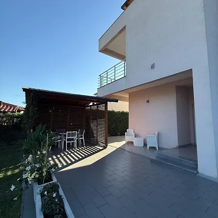 31 Ad Hamallaj Villa