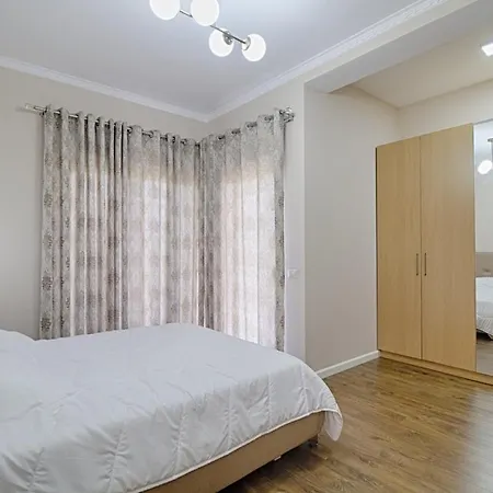 31 Ad Hamallaj Villa *