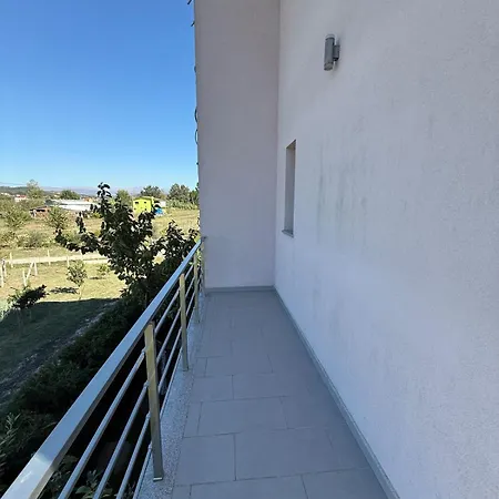 31 Ad Hamallaj Villa *