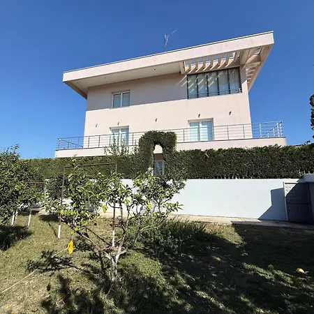 31 Ad Hamallaj Villa Draç